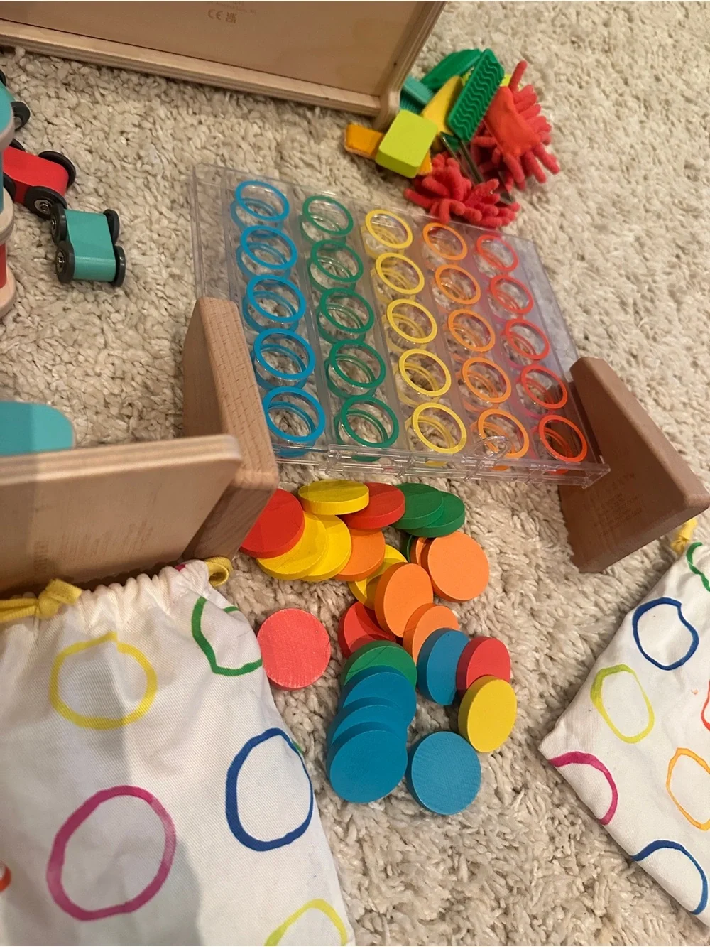 Lovevery Race Car Ramp Drop Match Dot Catcher Montessori Sensory Box